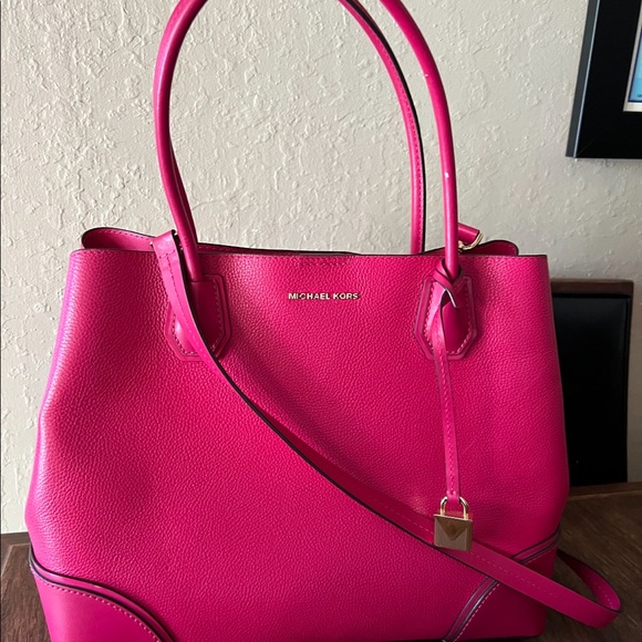 Purse - Picture 2 of 3